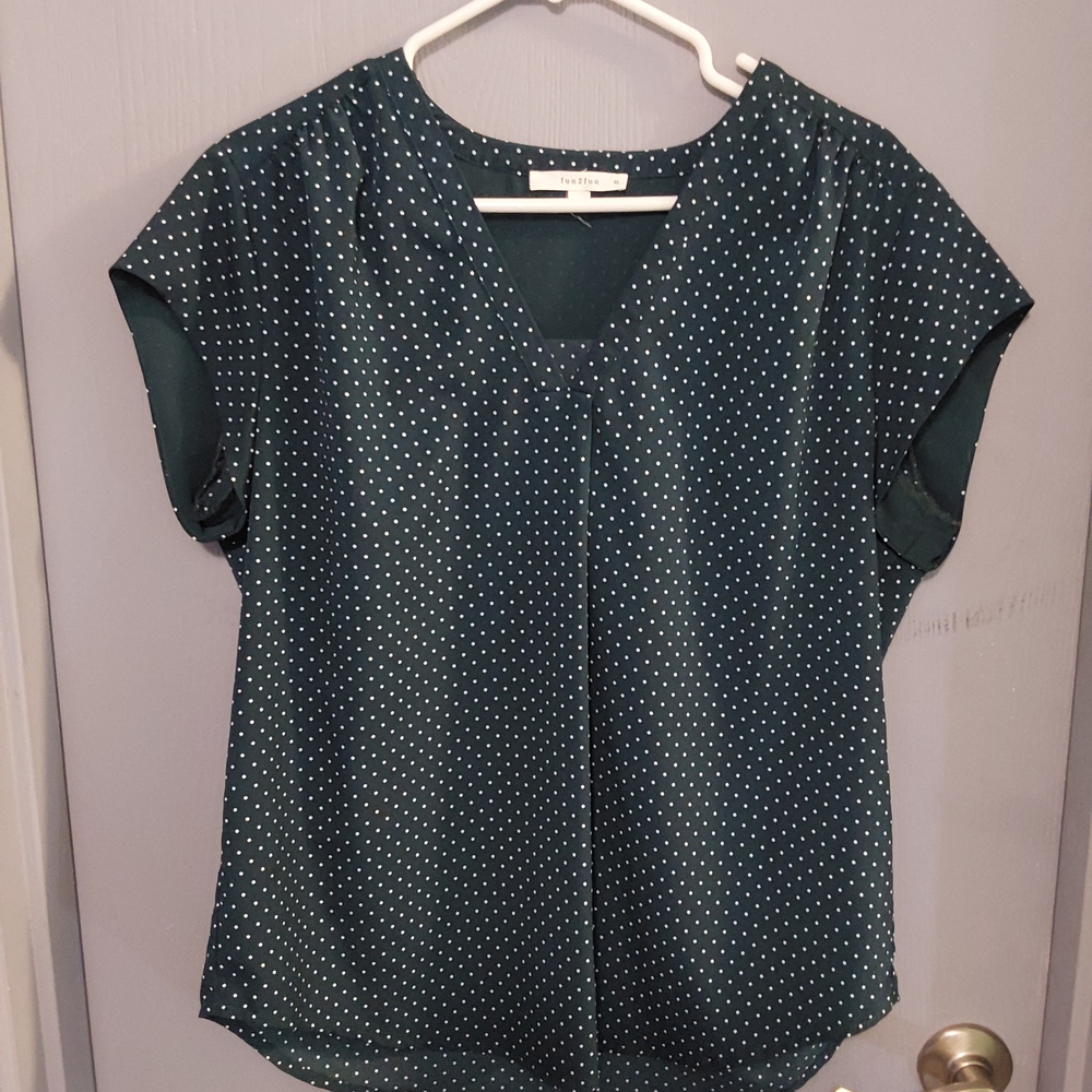 Fun 2 Fun Teal and White Polka Dot Flutter Sleeve Blouse